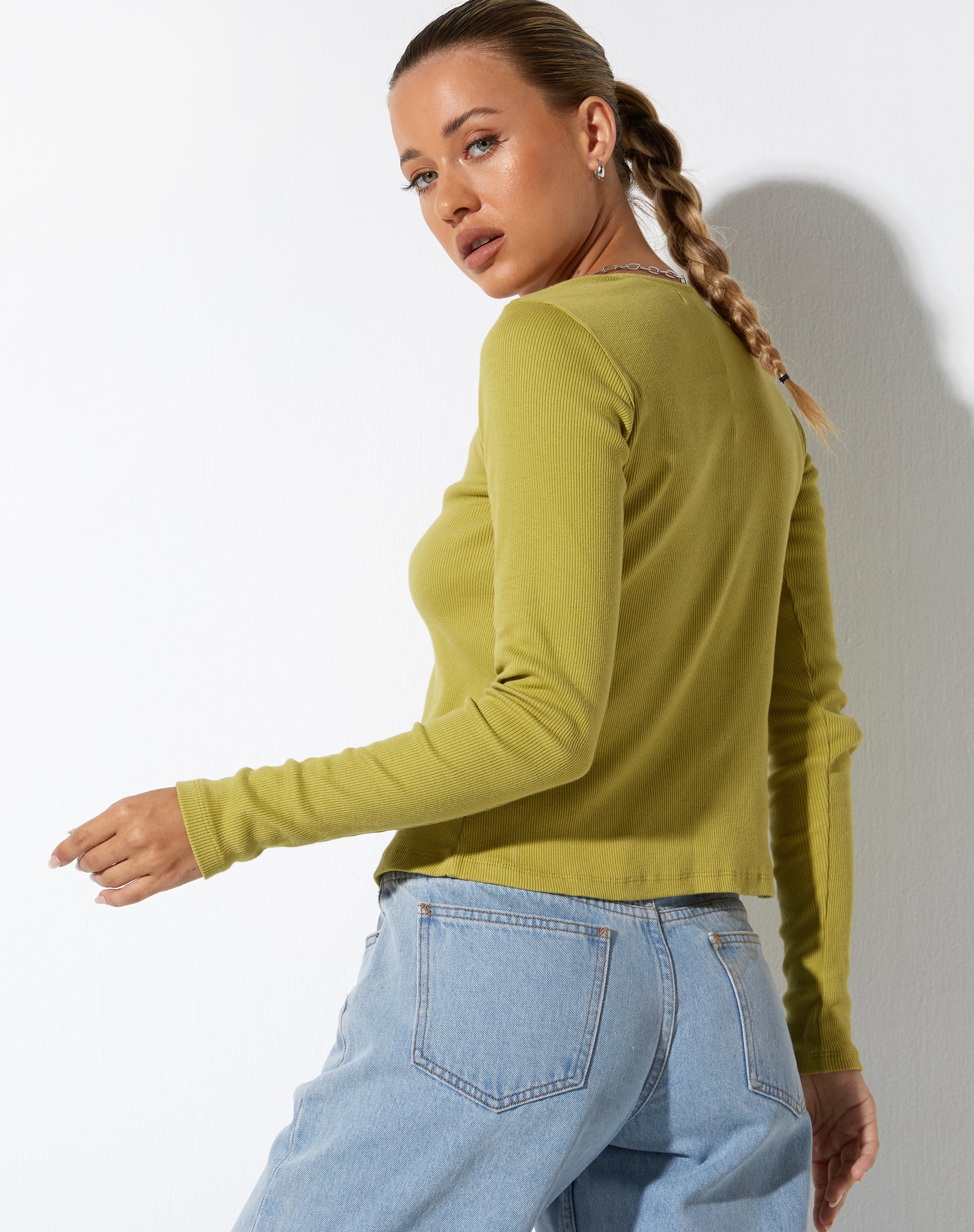 imagen de Xiur Cardi en Rib Cress Green