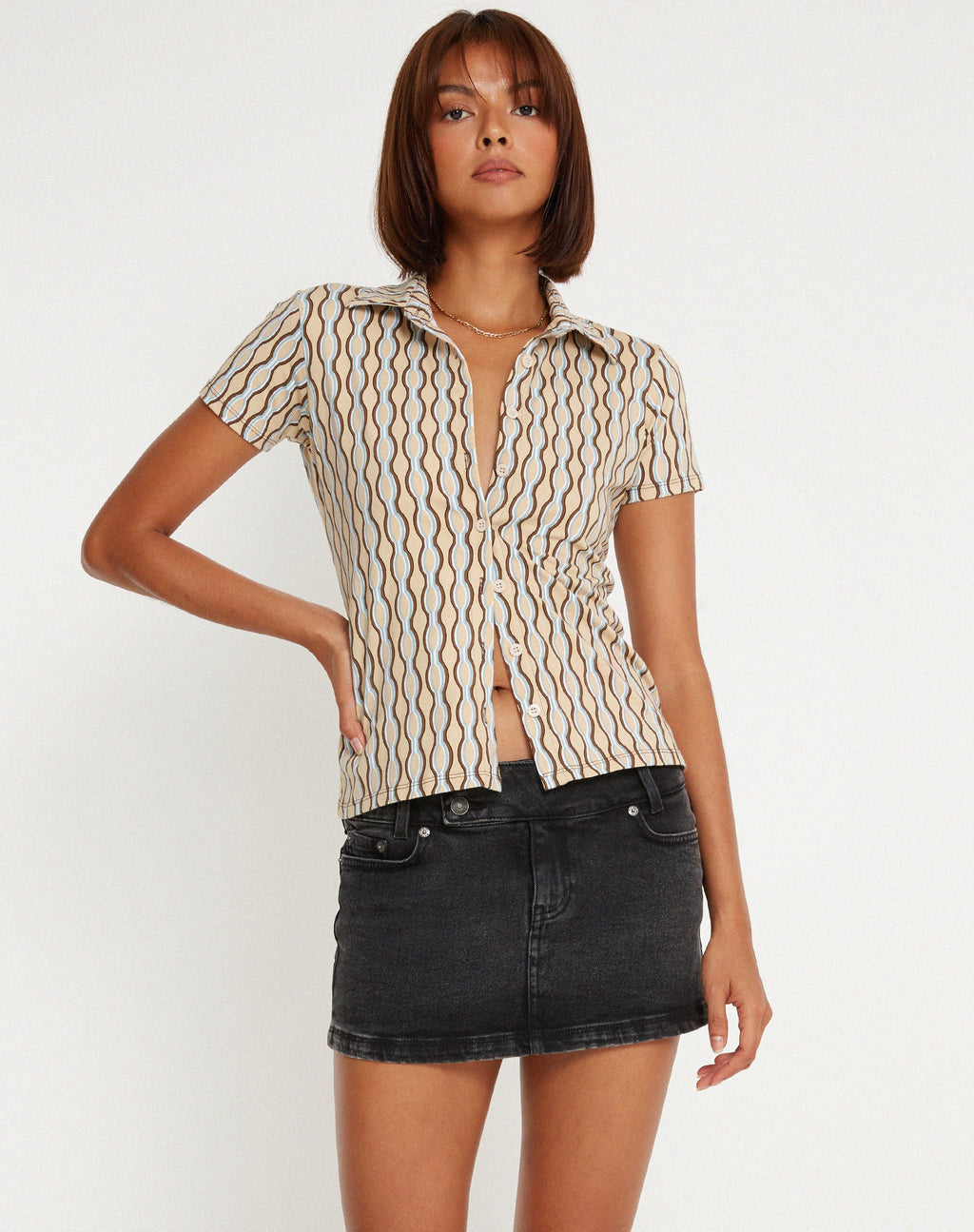 Camisa Yejin en Preppy Geo Marrón