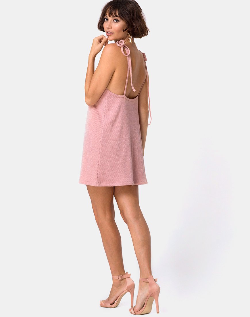 Imagen de Yellav Slip Dress en punto Crinkle Rib Rosa