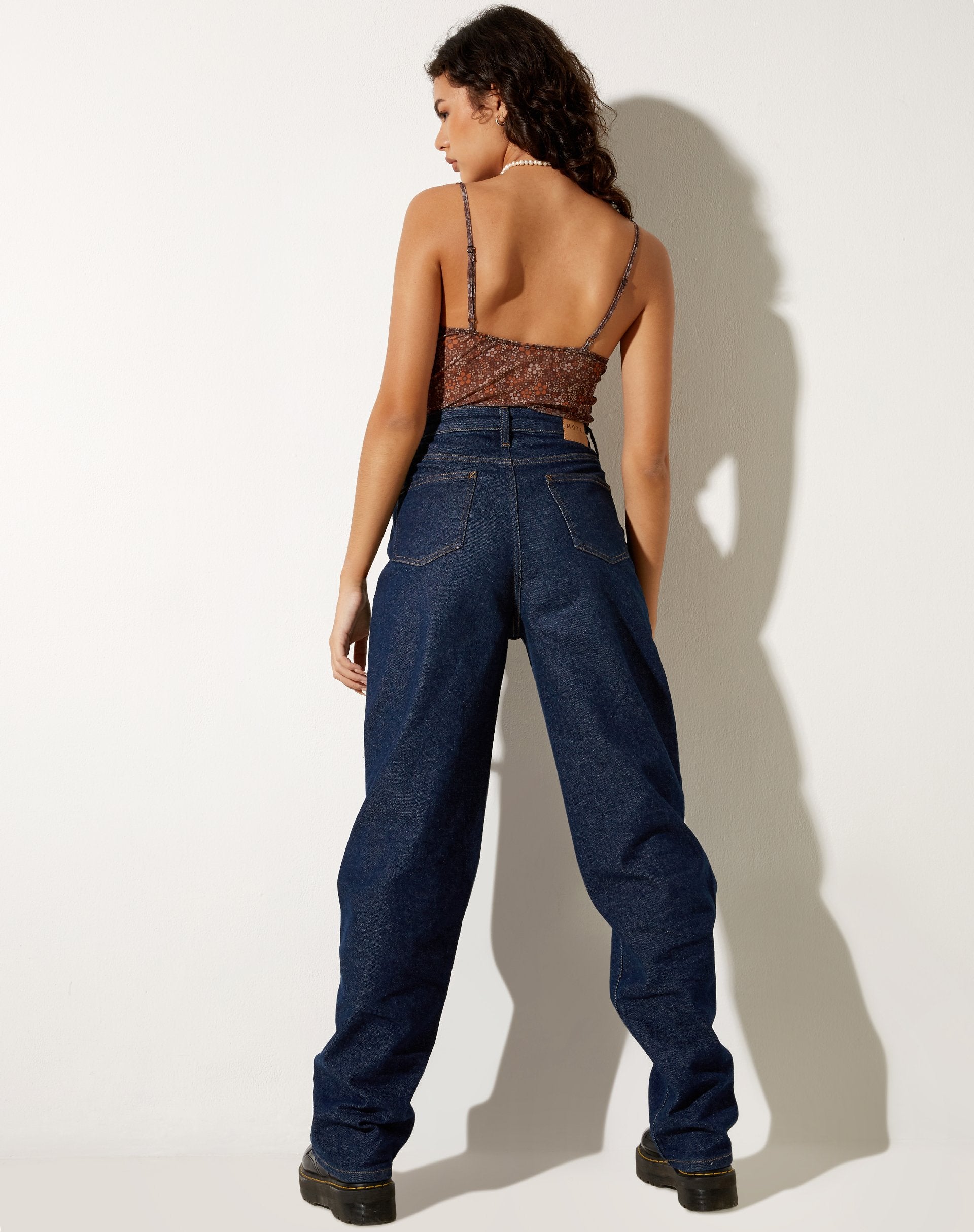 Imagen de Yena Crop Top en Flower Garden Marrón