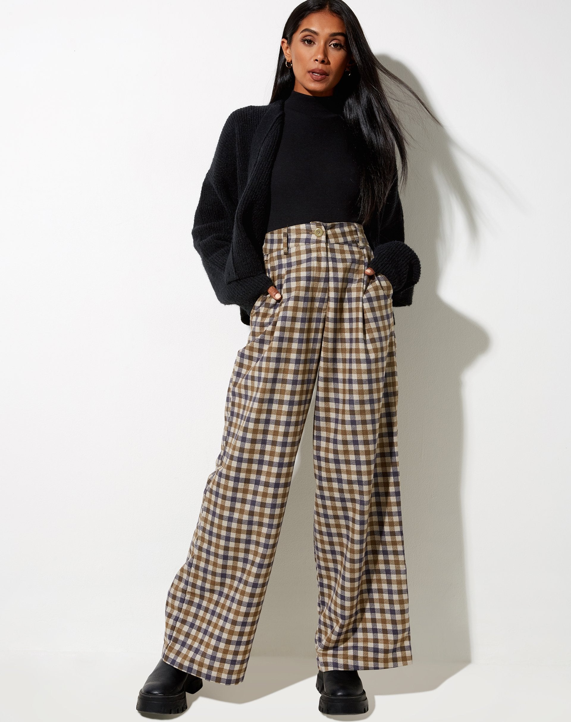 Imagen de Yeva Pantalones en 40s Check Tan