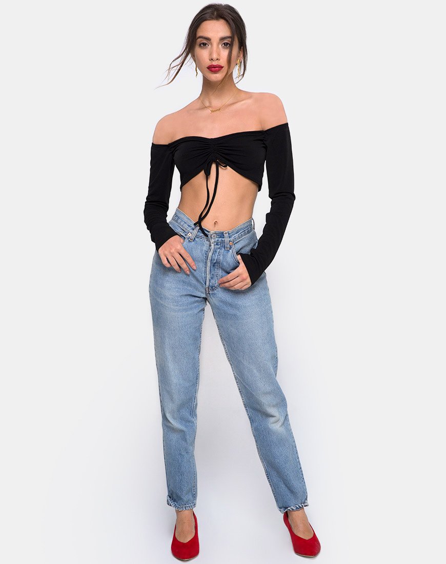 Imagen de Zalea Off The Shoulder Crop en negro
