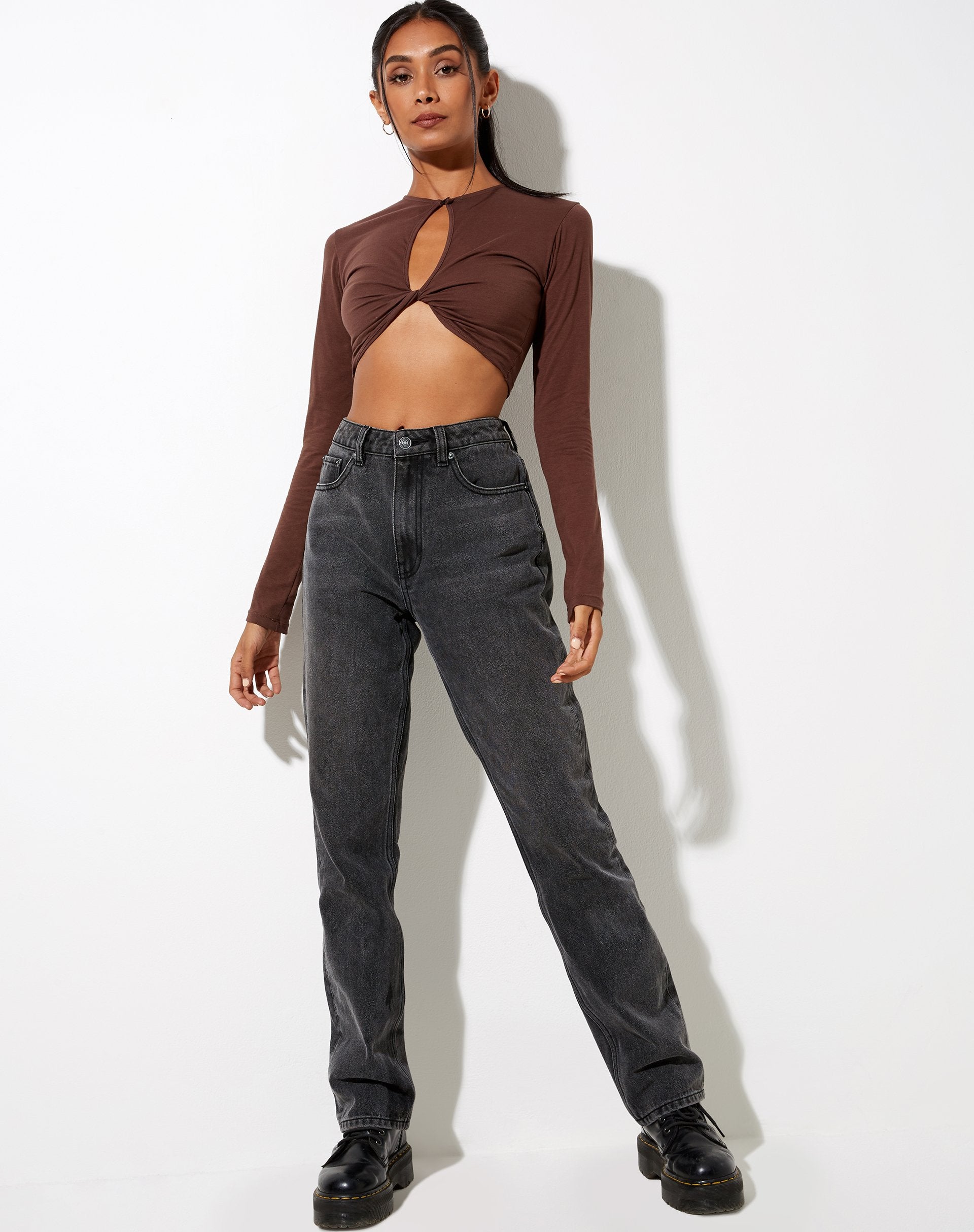 Imagen de Zen Crop Top en caoba oscuro