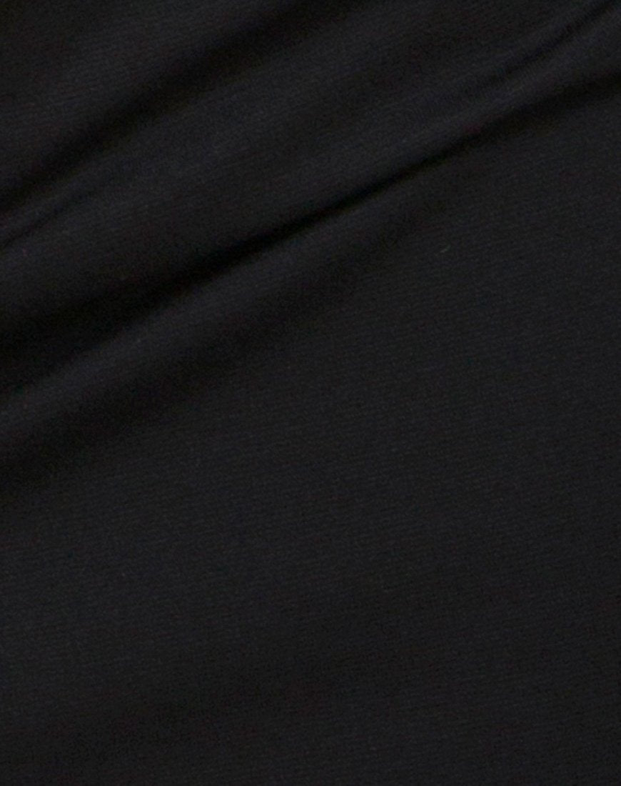 Imagen de Bocha Crop Top Negro con Cadena Plateada