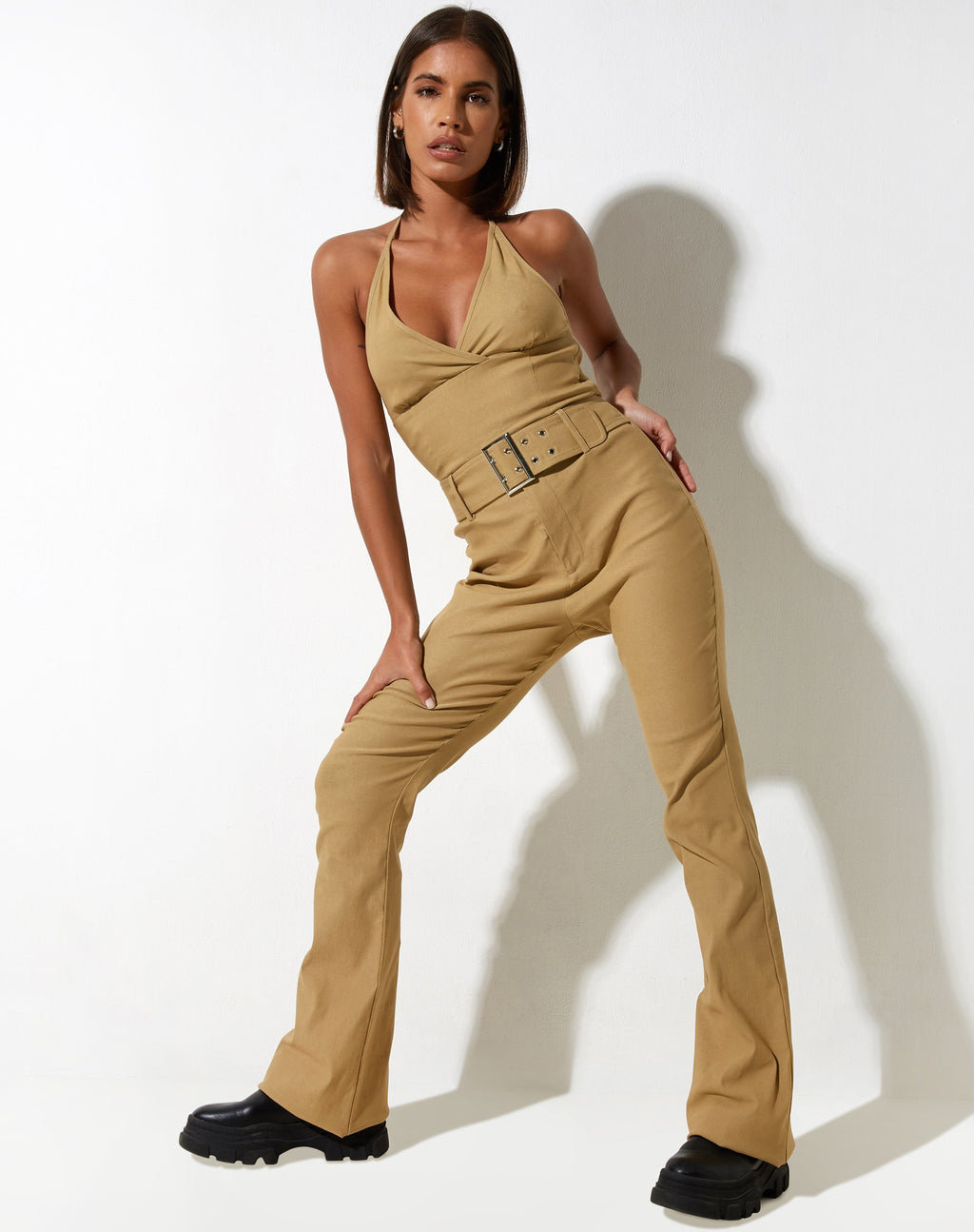 Pantalón Zocha Flare en Tailoring Putty