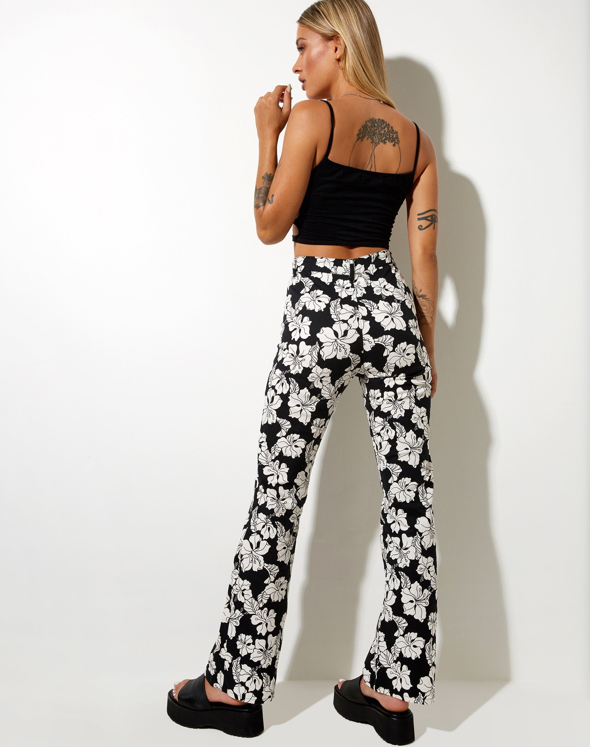 Imagen de Zoven Pantalones en Vacaciones Negro Blanco