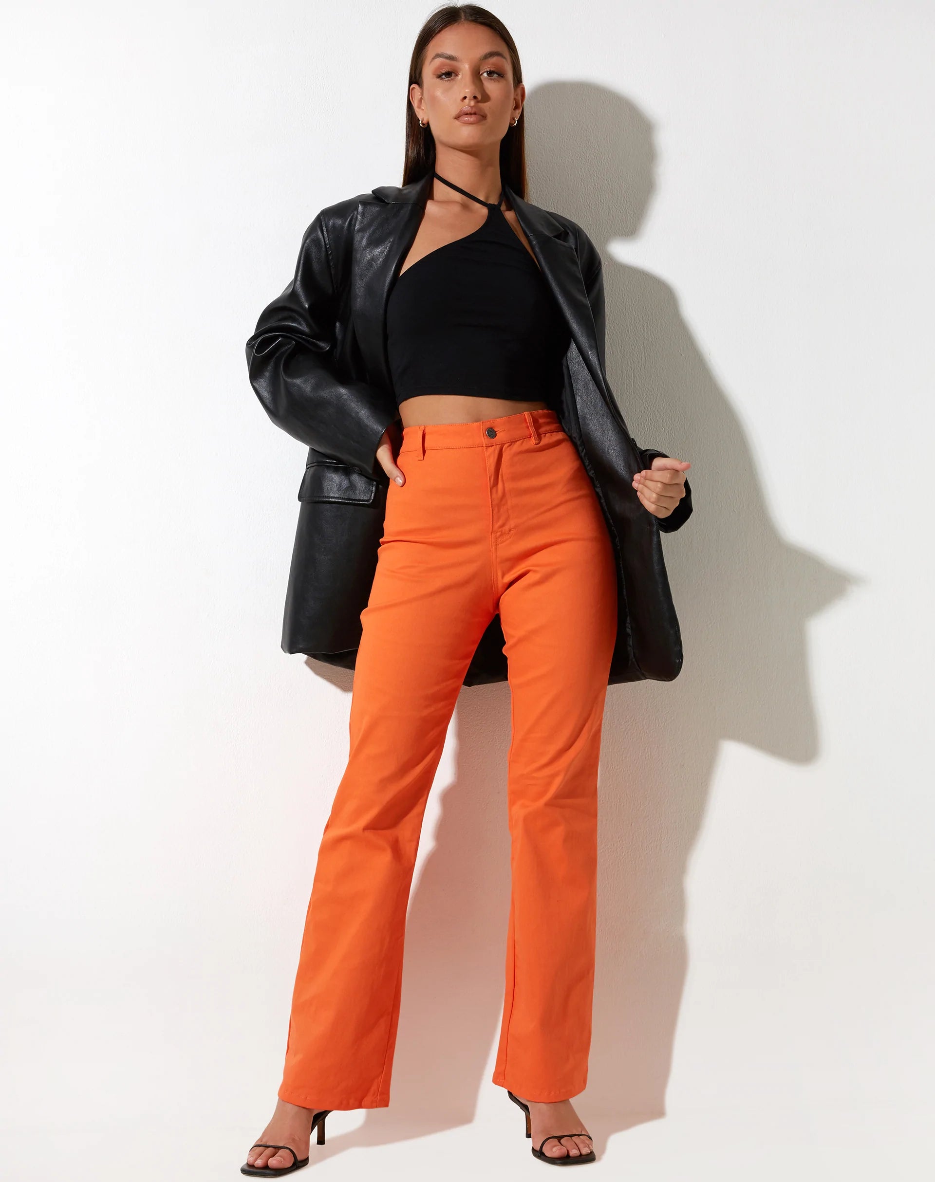 Imagen de Zoven Flare Trouser in Twill Coral Rose
