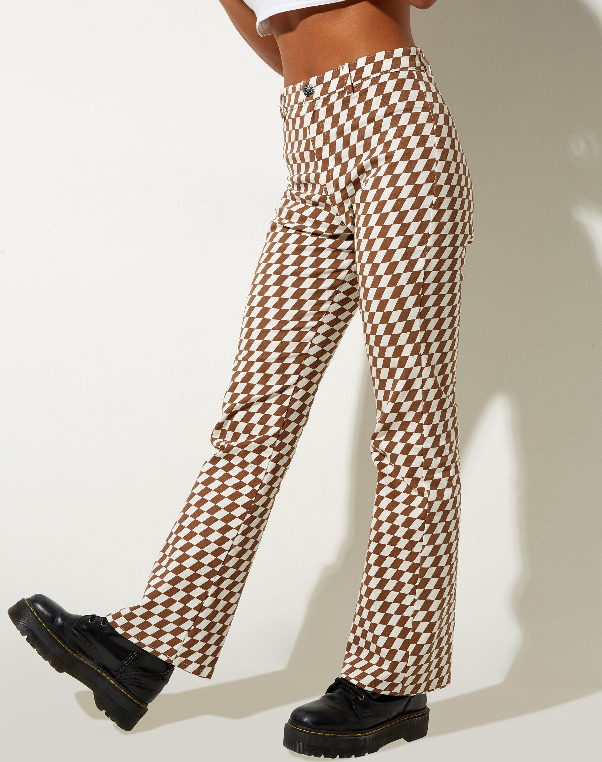 Imagen de Zoven Flare Trouser in Diagonal Checker Tan and Ivory