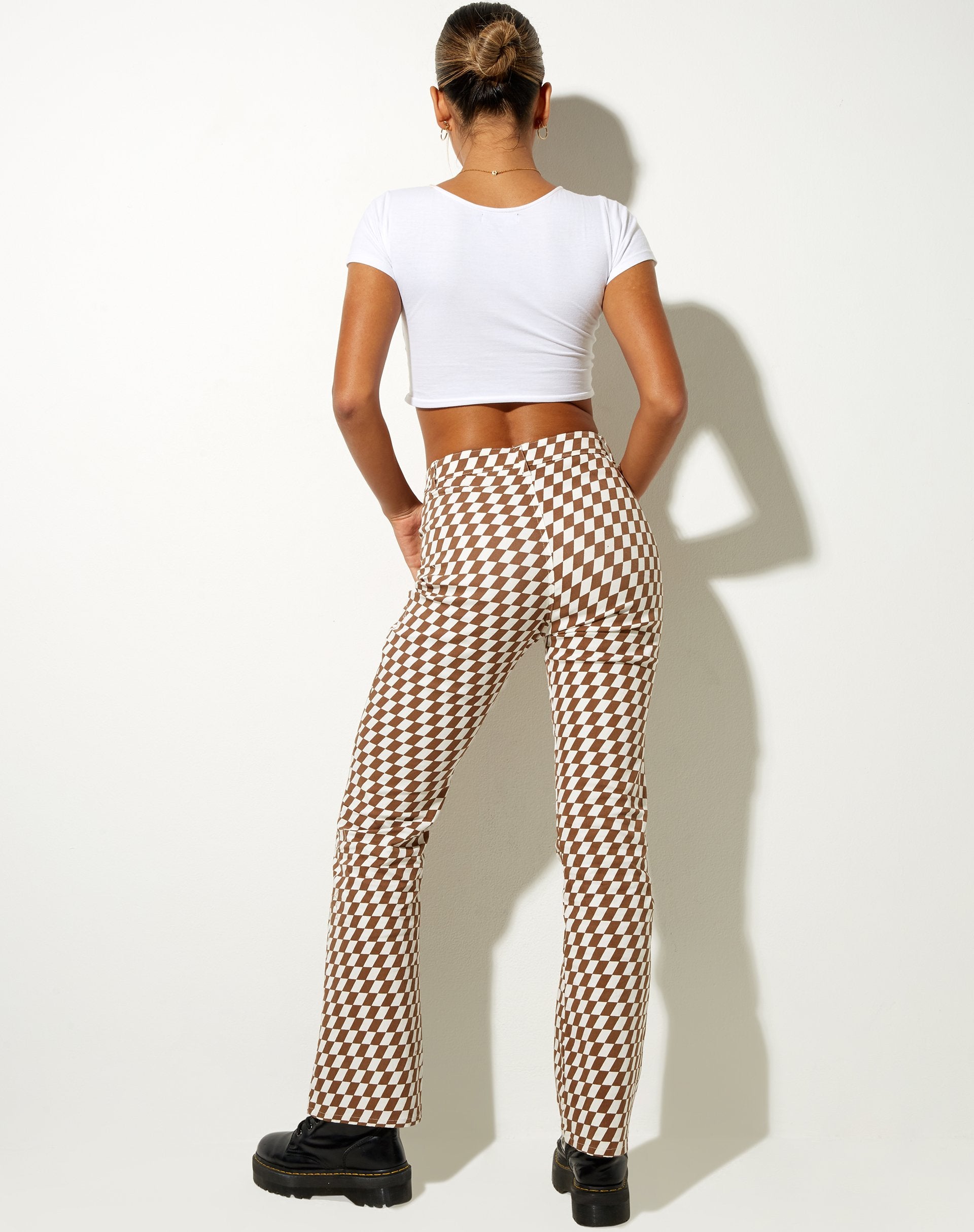 Imagen de Zoven Flare Trouser in Diagonal Checker Tan and Ivory