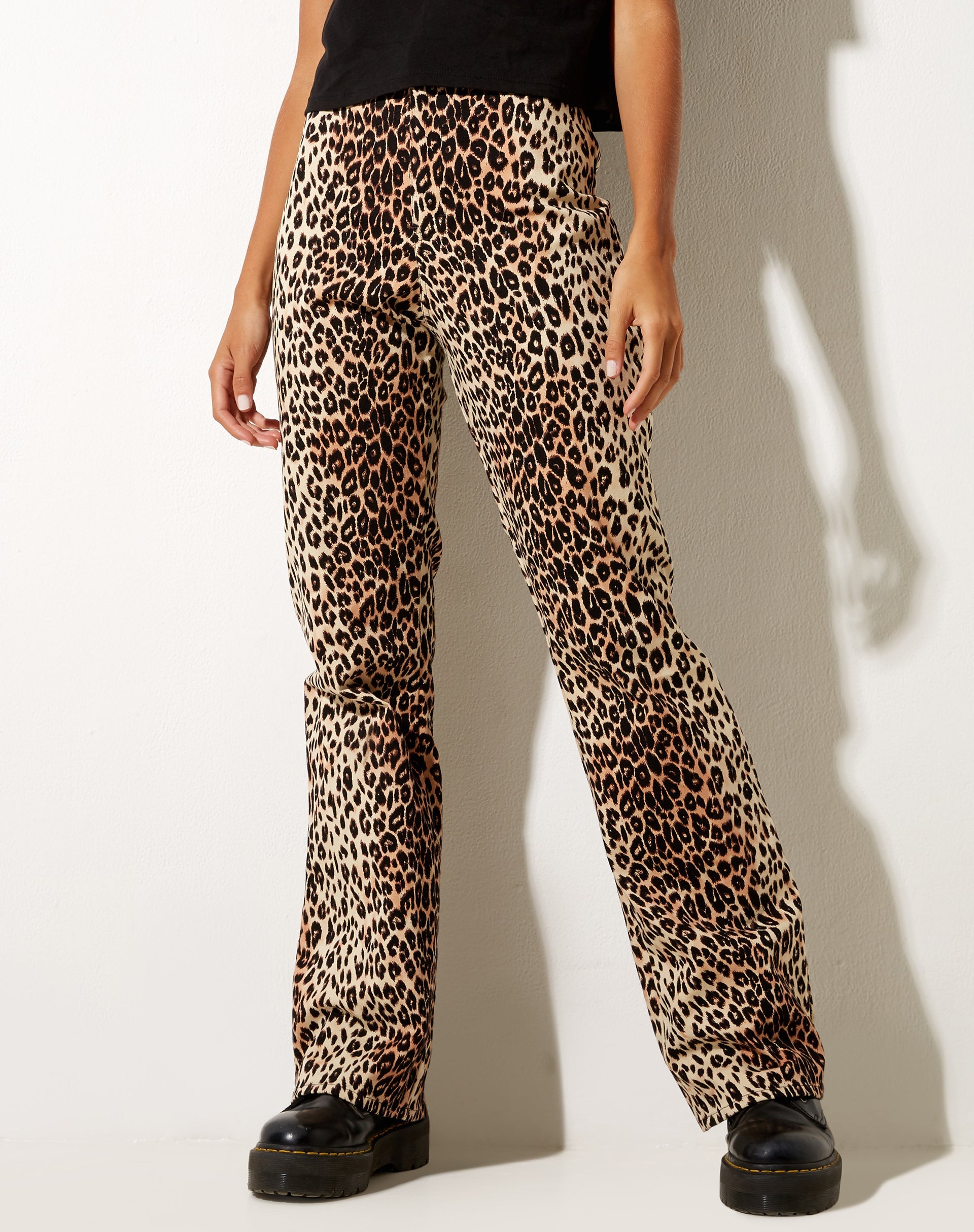 Imagen de Zoven Flare Trouser en True Leopard