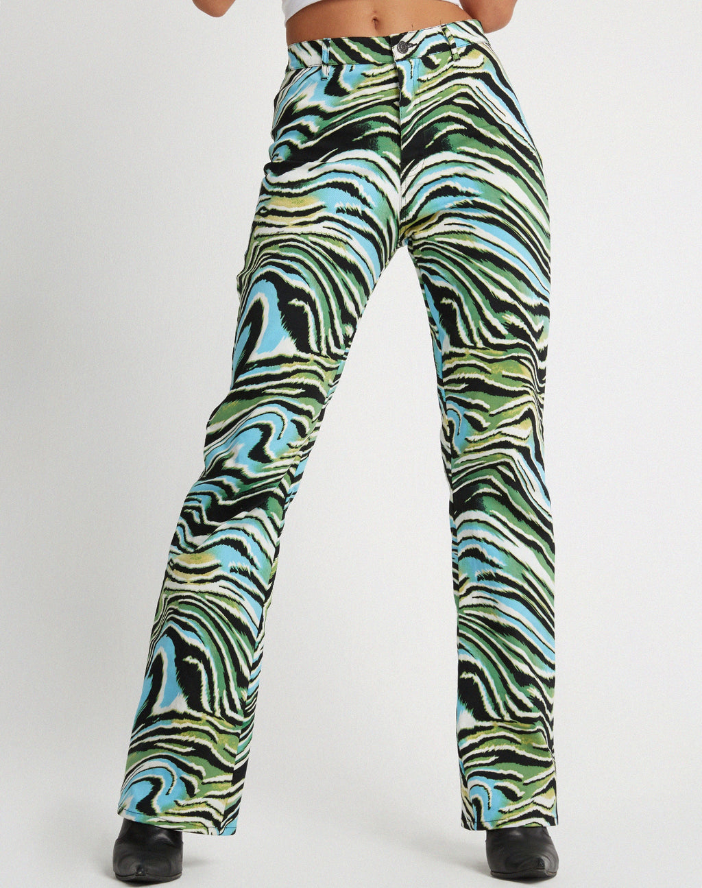 Pantalón Zoven Flare Azul Cebra Deformado