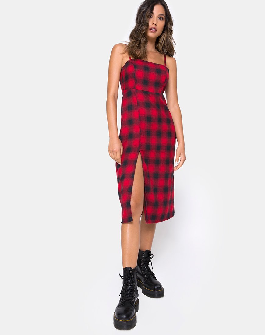 Imagen del vestido Kaoya de cuadros rojos y negros