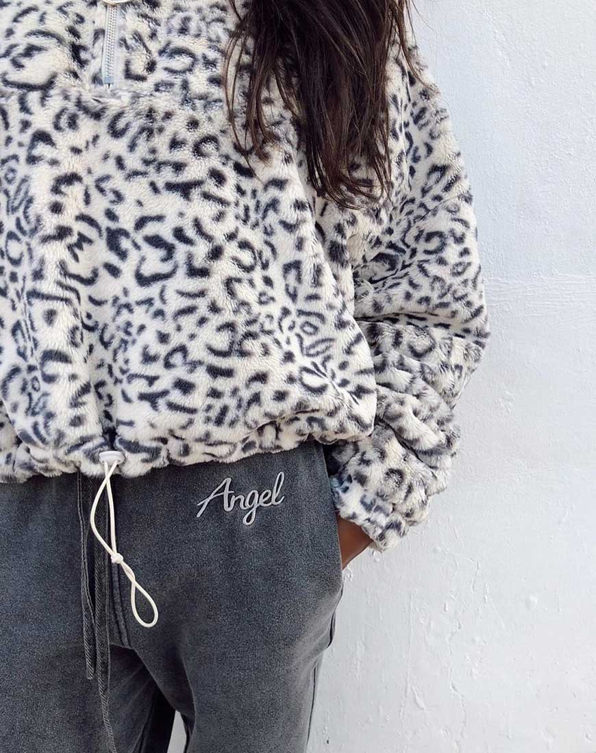 Imagen de la chaqueta Nero Ring Pull de leopardo blanco
