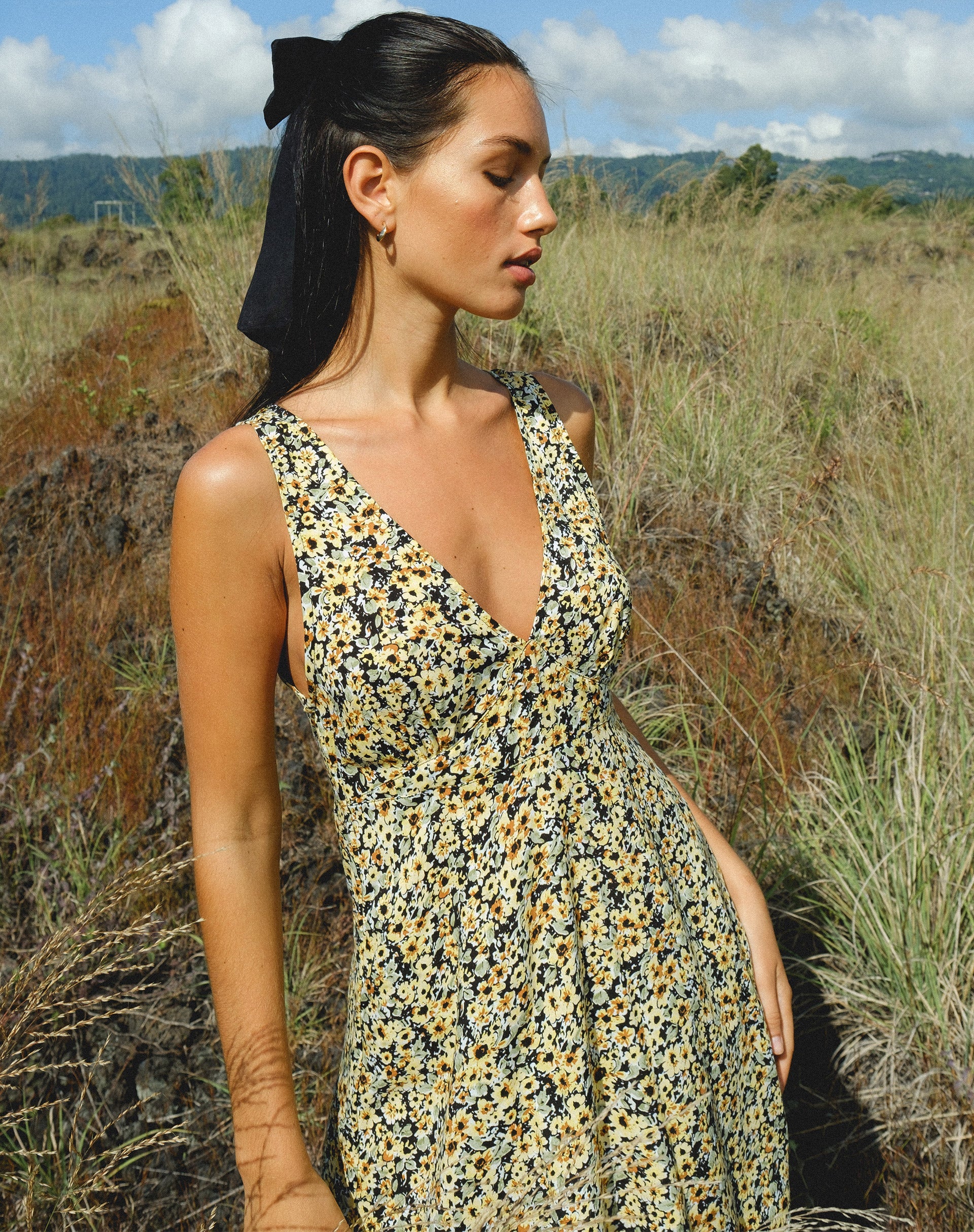 imagen de Enslee Slip Dress in Spring Ditsy Yellow