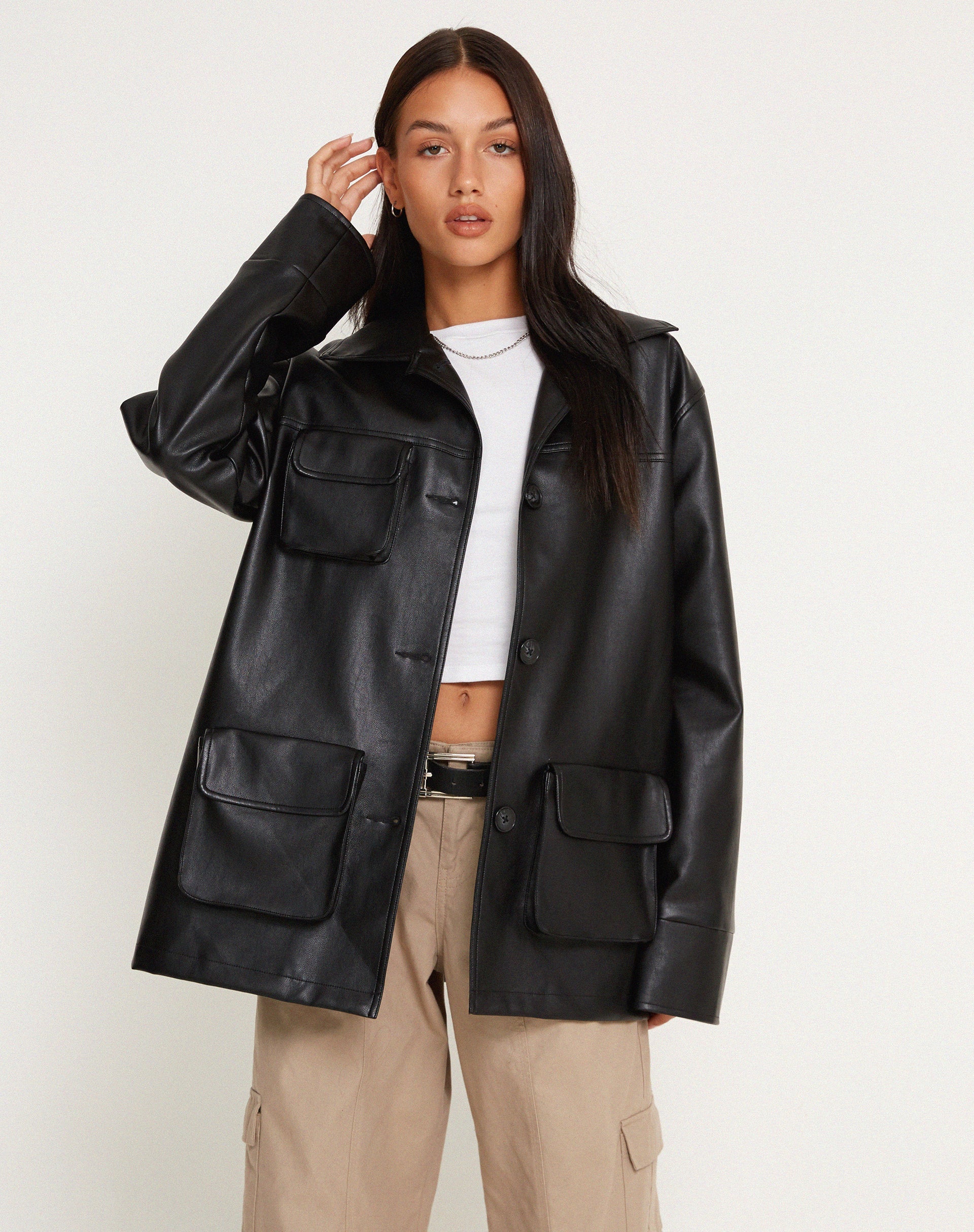 Imagen de la chaqueta Tavira en PU Negro